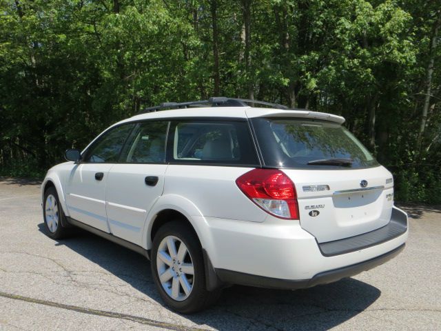 Subaru Outback 2008 photo 4