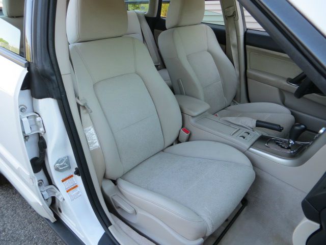 Subaru Outback 2008 photo 44