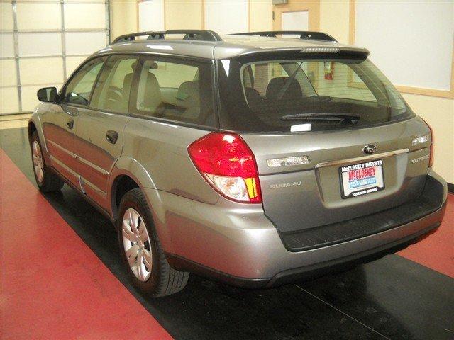 Subaru Outback 2008 photo 4