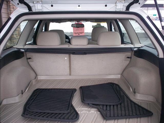 Subaru Outback 2008 photo 4