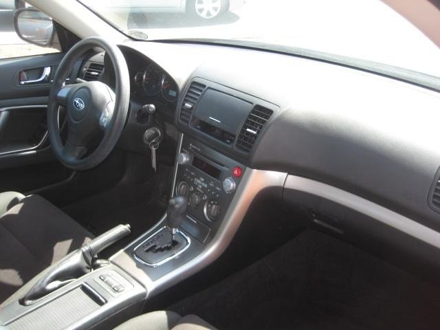 Subaru Outback 2009 photo 4