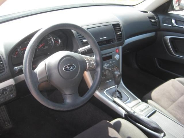 Subaru Outback 2009 photo 3