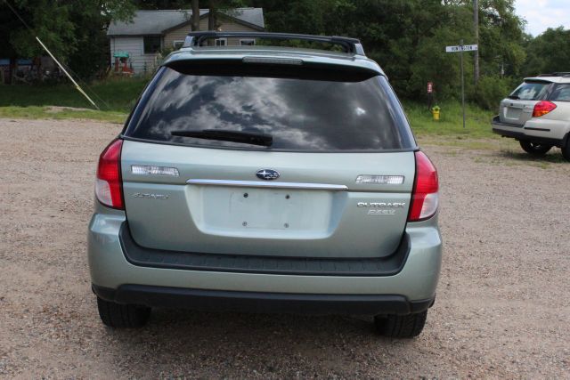 Subaru Outback 2009 photo 3