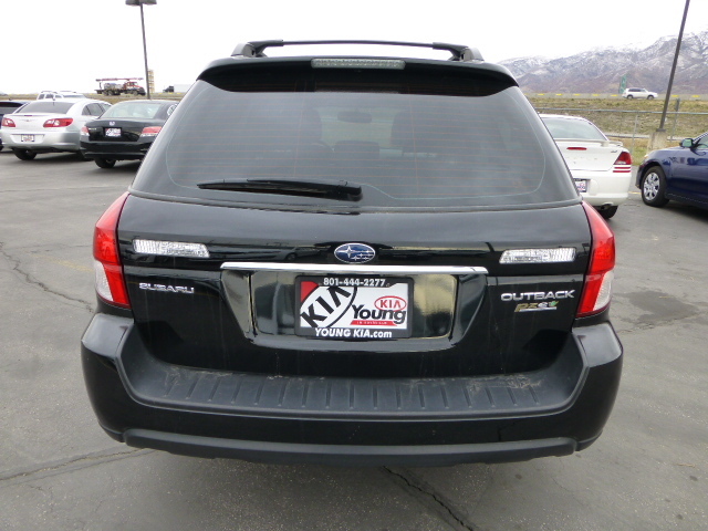 Subaru Outback 2009 photo 3