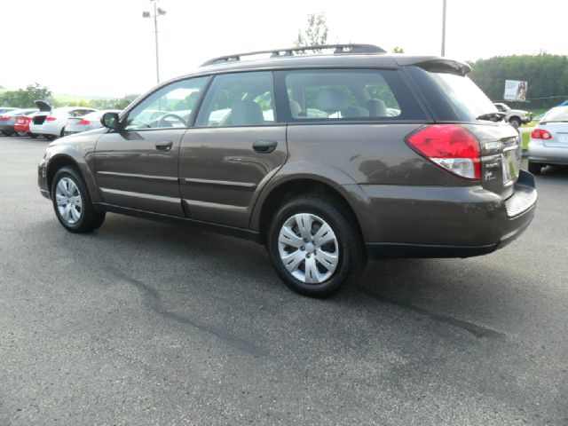 Subaru Outback 2009 photo 1