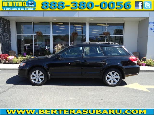 Subaru Outback 2009 photo 2