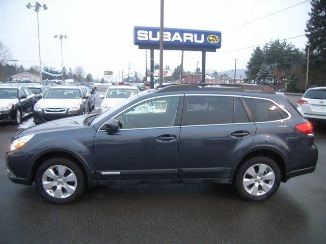 Subaru Outback 2.5L I4 S 4-door AWD Crossover Sport Utility