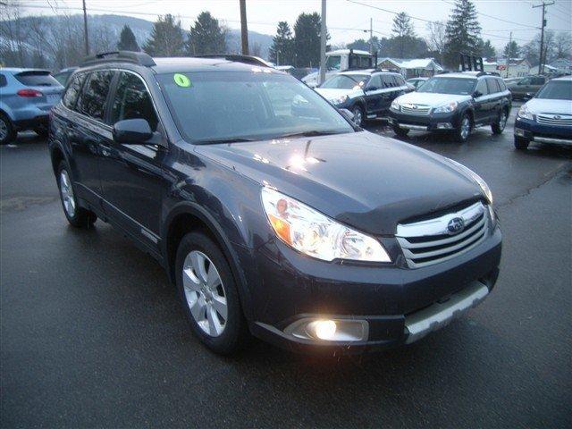 Subaru Outback 2010 photo 1