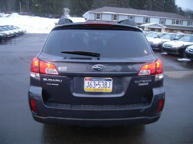 Subaru Outback 2010 photo 5