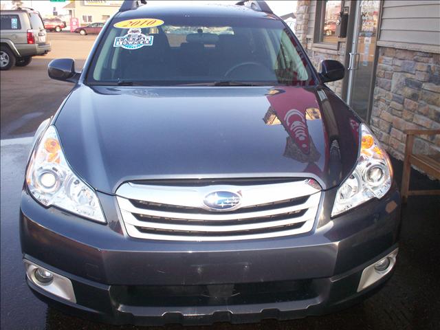 Subaru Outback 2010 photo 1