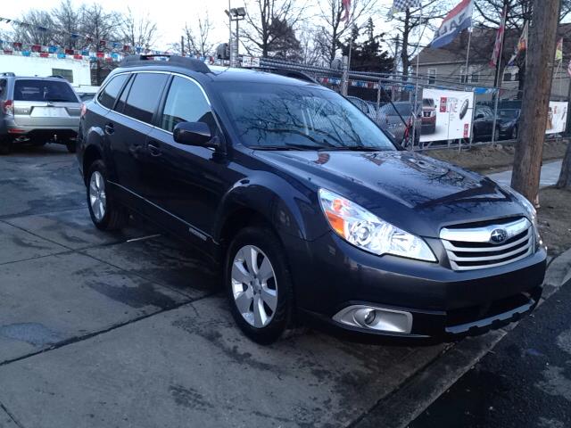 Subaru Outback 2011 photo 3