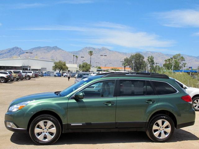 Subaru Outback 2011 photo 36