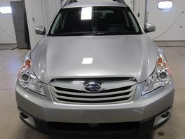 Subaru Outback 2011 photo 1