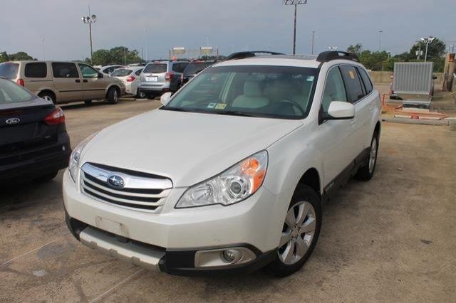 Subaru Outback 2011 photo 2