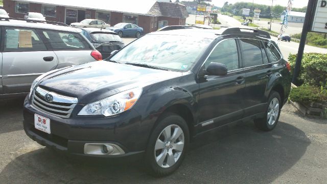 Subaru Outback 2012 photo 1