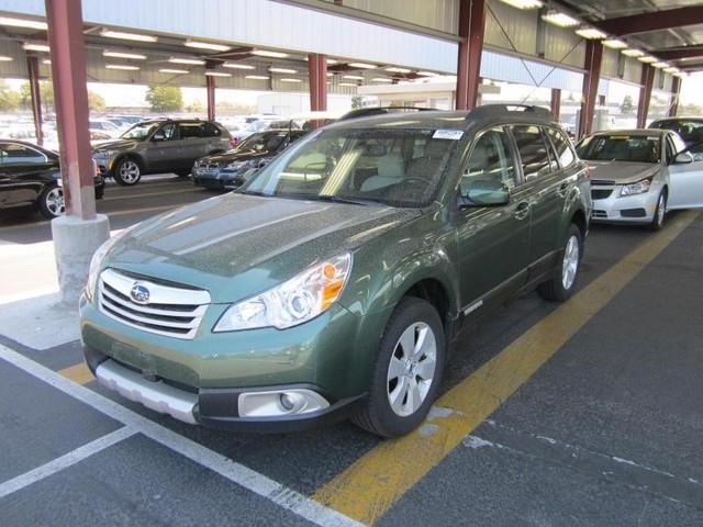 Subaru Outback 2012 photo 2