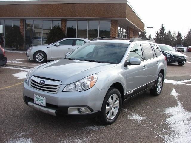 Subaru Outback 2012 photo 2