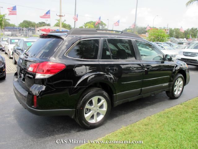 Subaru Outback 2.3T Sedan 4D SUV