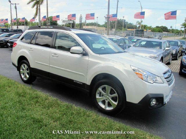 Subaru Outback 2013 photo 3