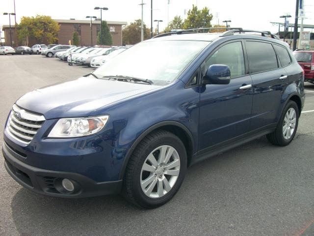 Subaru Tribeca 2010 photo 1