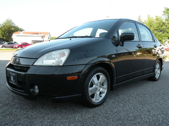 Suzuki Aerio 2003 photo 1