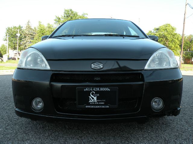 Suzuki Aerio 2003 photo 3