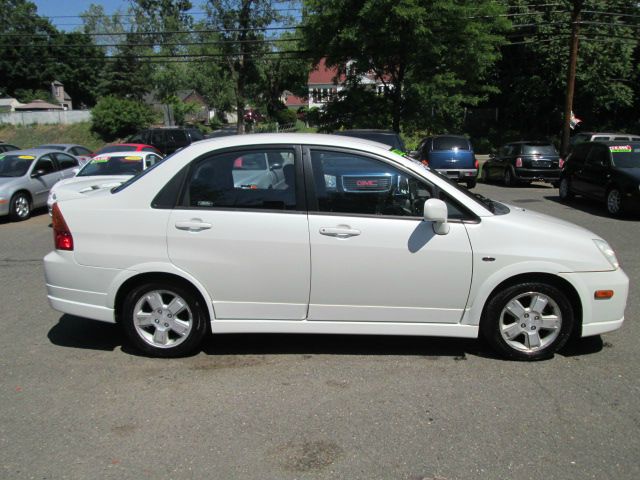 Suzuki Aerio XLS Sedan