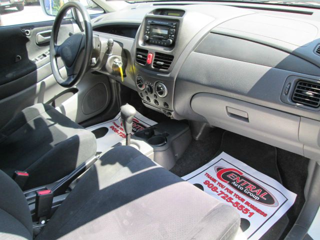 Suzuki Aerio 2003 photo 3