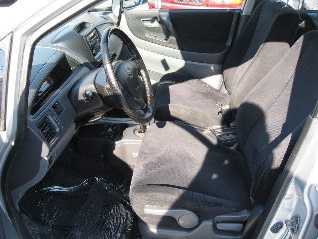 Suzuki Aerio 2004 photo 1