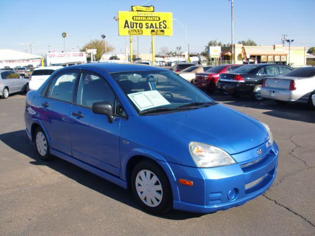 Suzuki Aerio 2004 photo 1