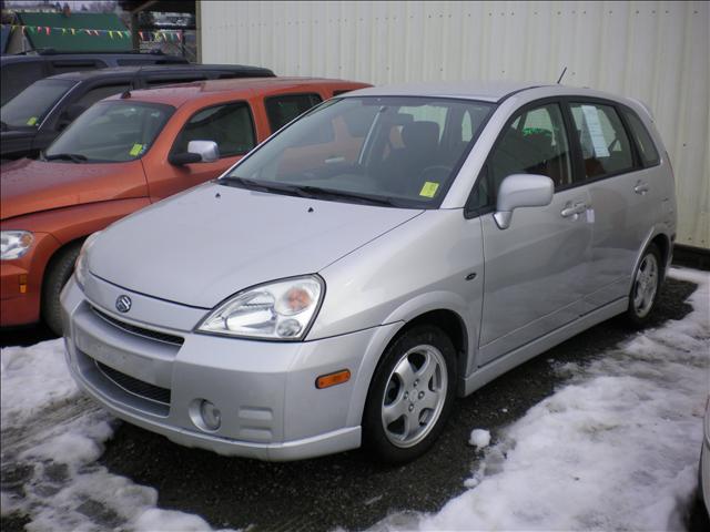 Suzuki Aerio AWD, REAR DVD, Navigation, 3RD ROW, Mem/heat Seats Hatchback