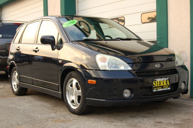 Suzuki Aerio 2004 photo 4