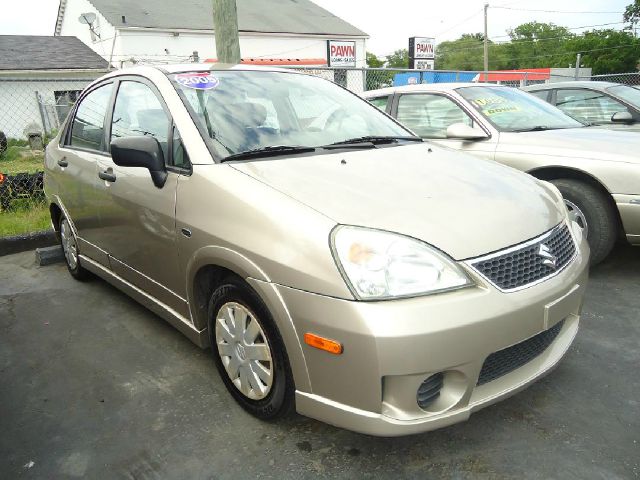 Suzuki Aerio 2005 photo 2