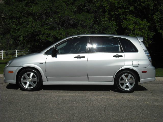 Suzuki Aerio 2006 photo 11