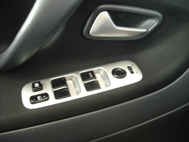 Suzuki Aerio 2006 photo 15