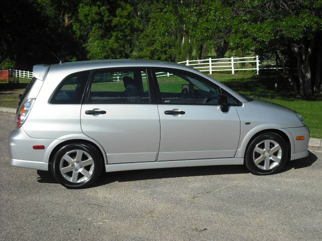 Suzuki Aerio 2006 photo 5