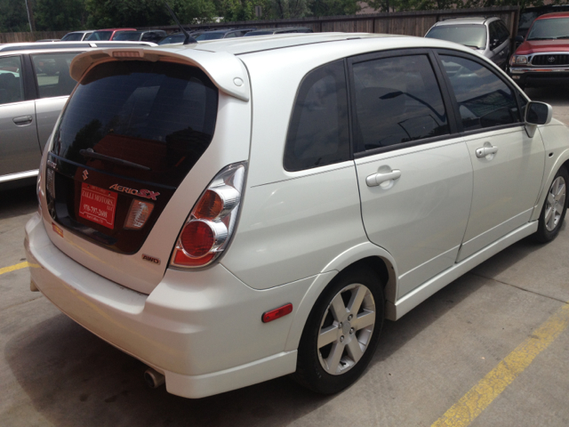 Suzuki Aerio SX 2005 photo 1