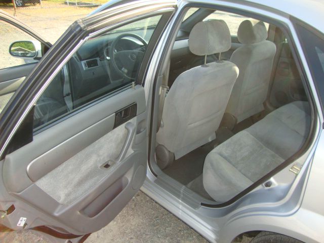 Suzuki Forenza 2004 photo 5