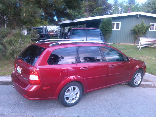 Suzuki Forenza Premium Wagon