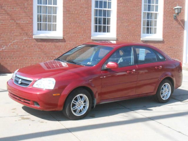 Suzuki Forenza 2006 photo 4