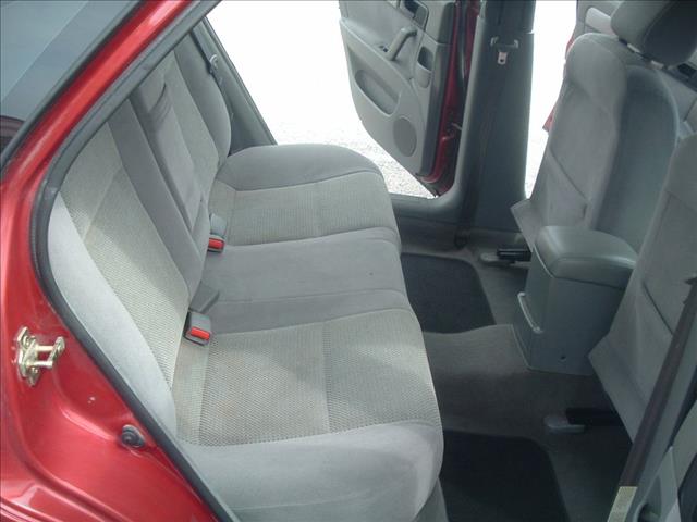 Suzuki Forenza 2006 photo 28