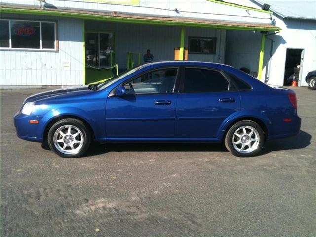 Suzuki Forenza V/6 Automatic Sport Sedan Sedan