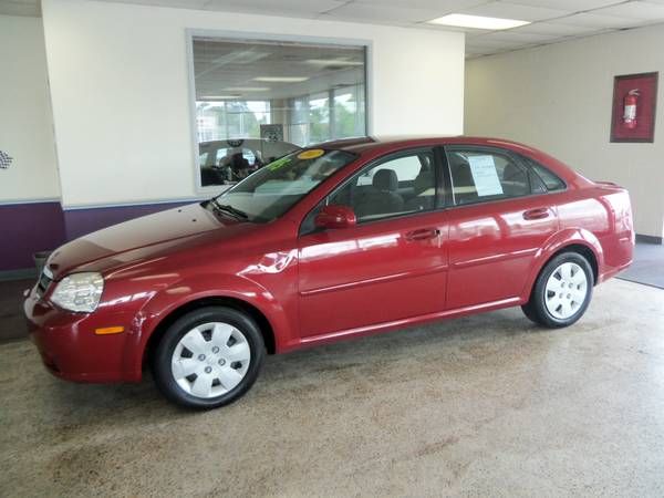 Suzuki Forenza Base Sedan