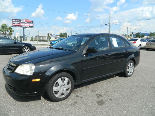 Suzuki Forenza 2007 photo 3