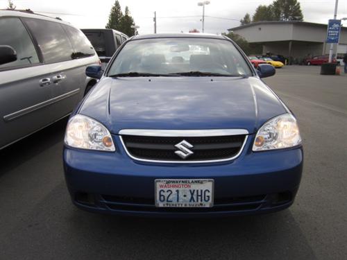 Suzuki Forenza 2007 photo 5