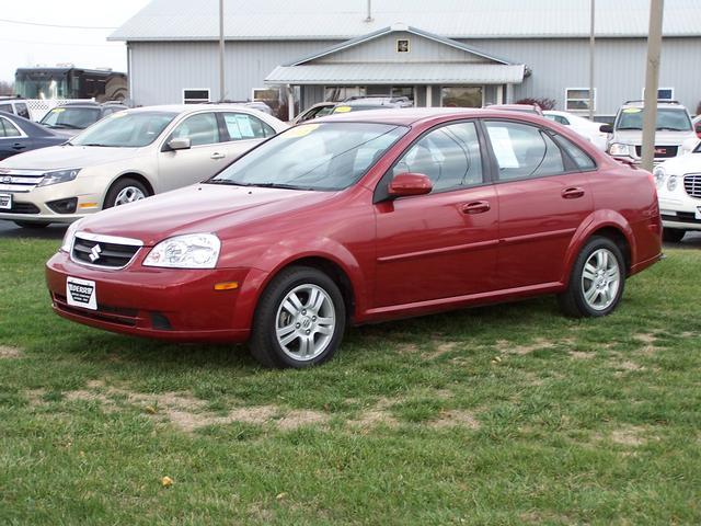 Suzuki Forenza 2007 photo 3