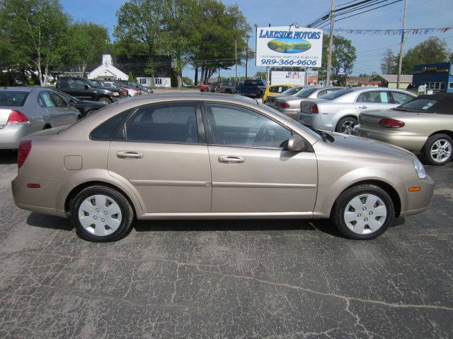 Suzuki Forenza Sport Quattro Sedan