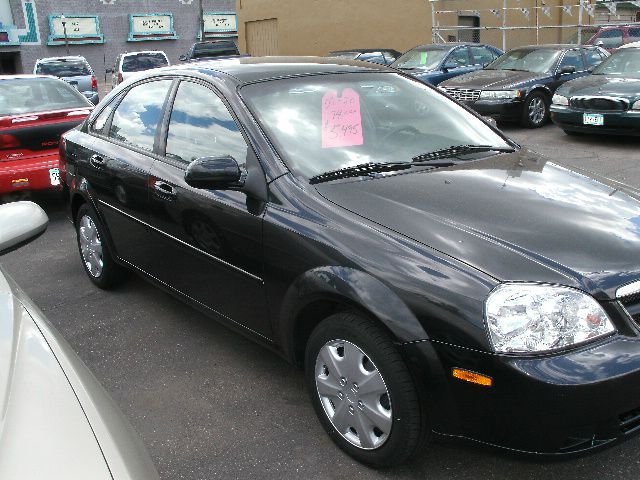 Suzuki Forenza 2007 photo 1