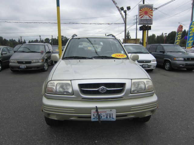 Suzuki Grand Vitara 2000 photo 1