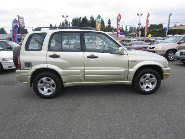 Suzuki Grand Vitara 2000 photo 3